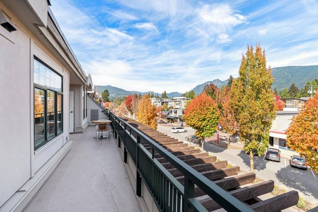 3088 Highland Blvd, #304