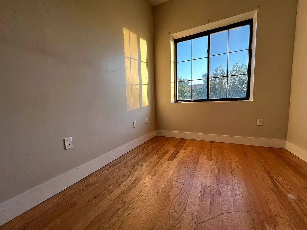 17 Garden Street 3L