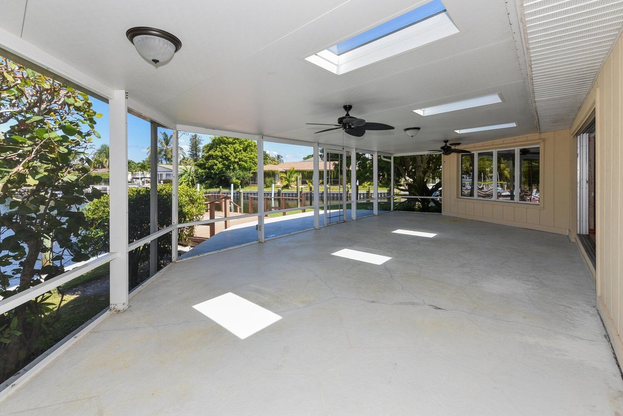 14095 Port Cir
