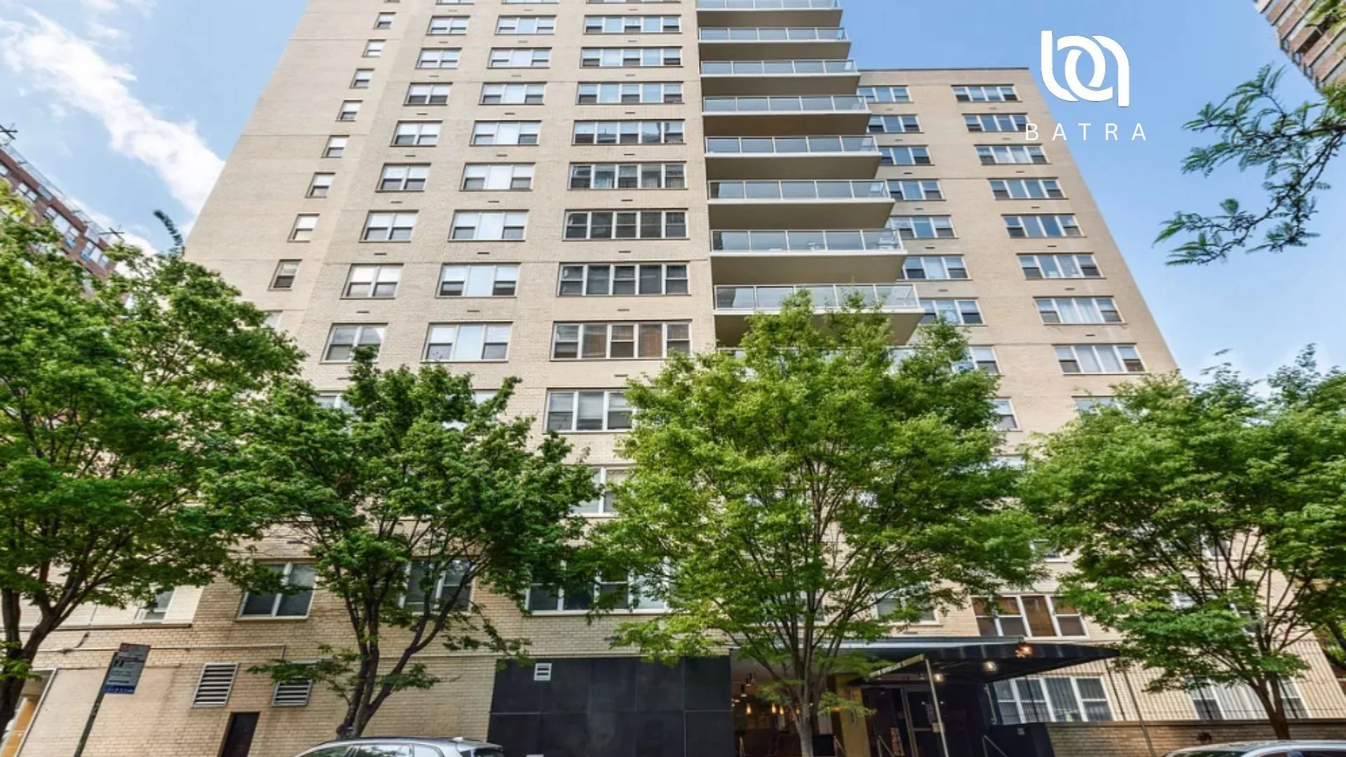 305 East 24th Street # 18K