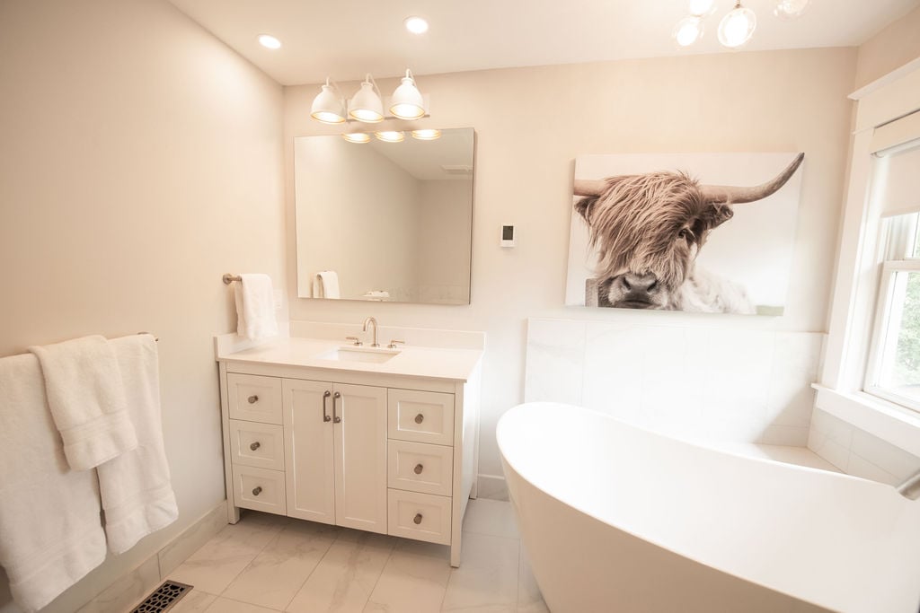 139 Allan Street, Oakville, ON