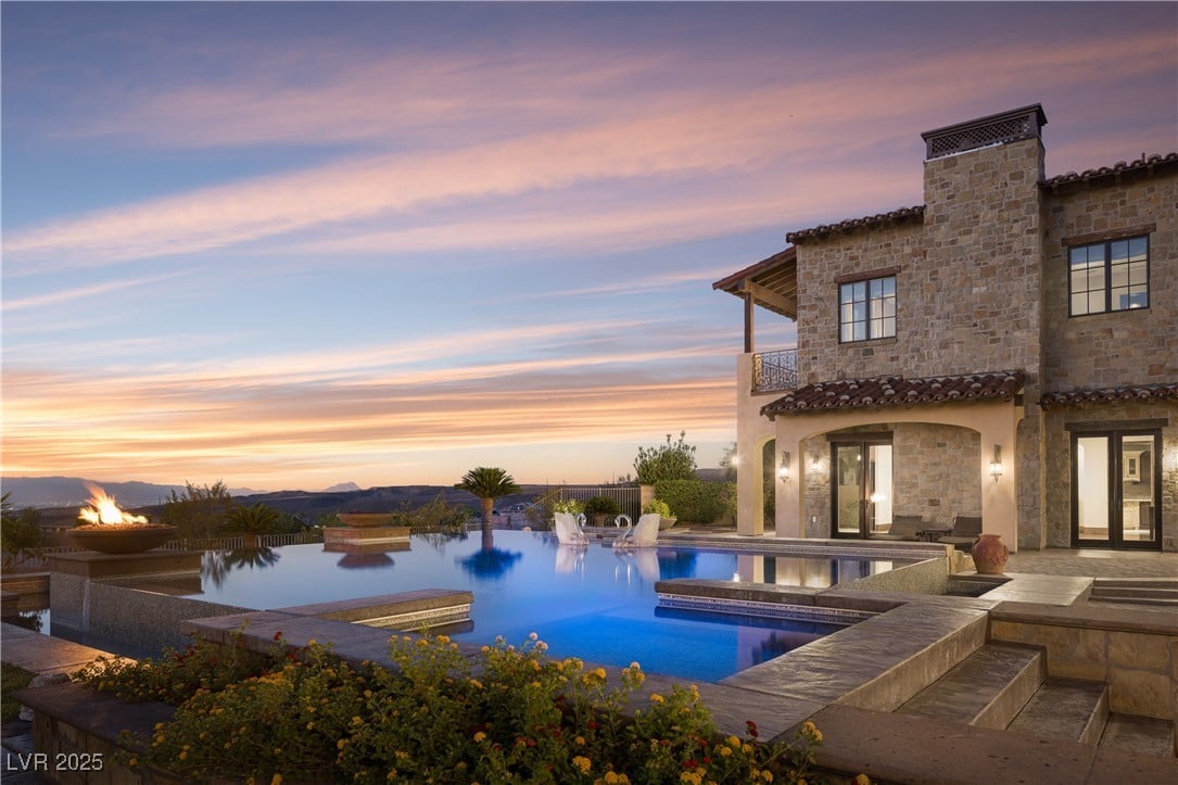 What’s the Average Days-on-Market for Homes in Anthem Country Club?