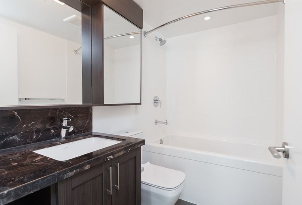 5665 Boundary Rd, #2104