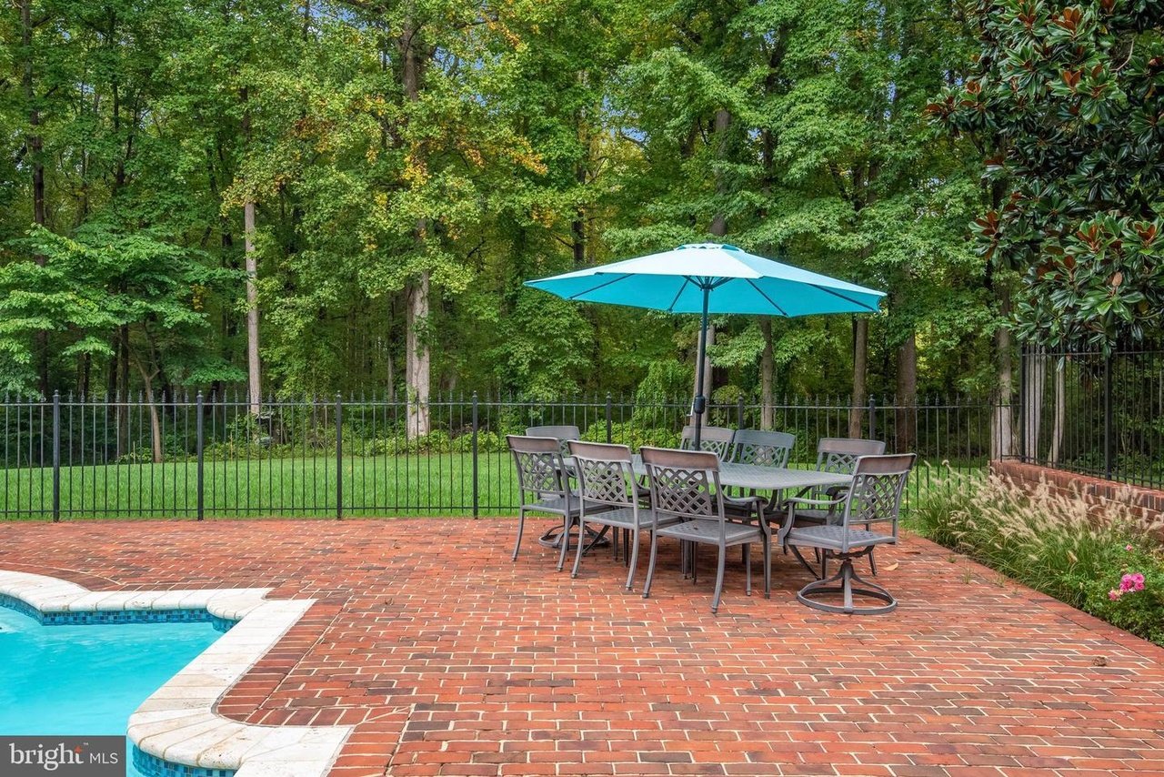1101 Captain Bell Ct