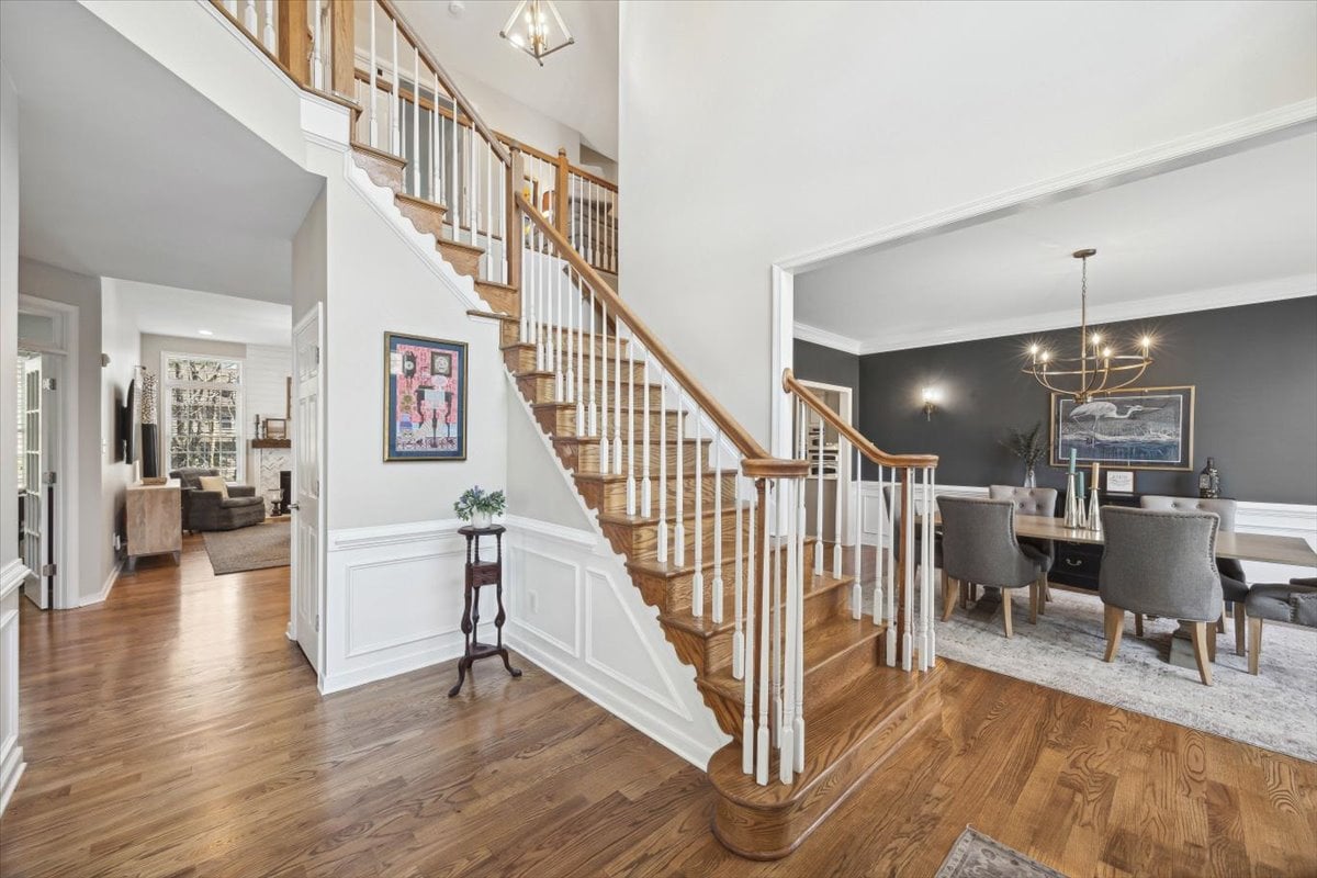 4513 Lake Summer Mews