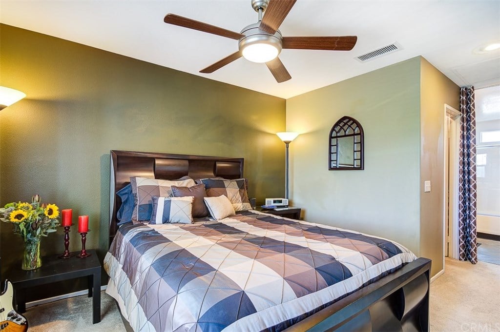 7461 Shelter Cove Cir