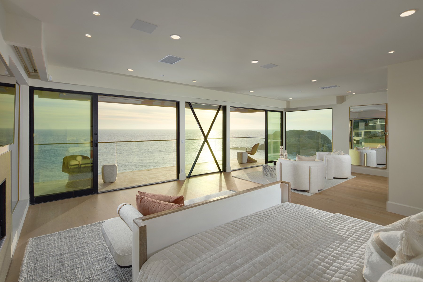 33 Bay Drive