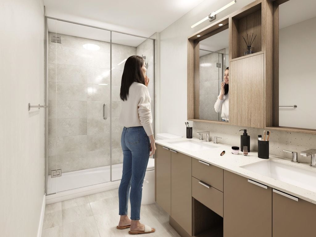13777 75a Ave, #209