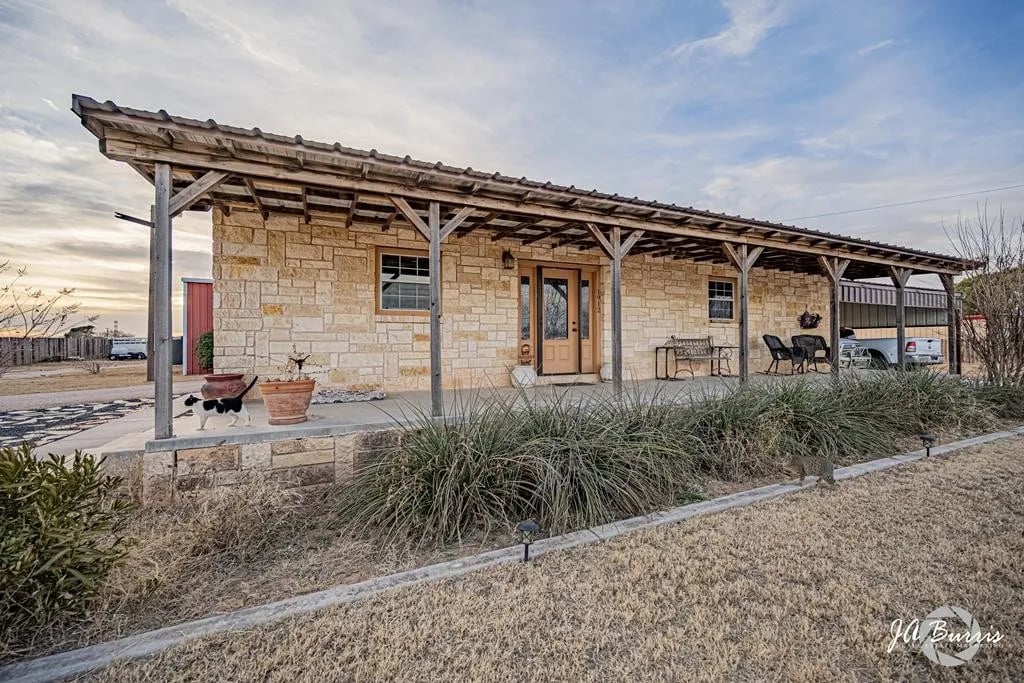 1912 S County Rd 1083