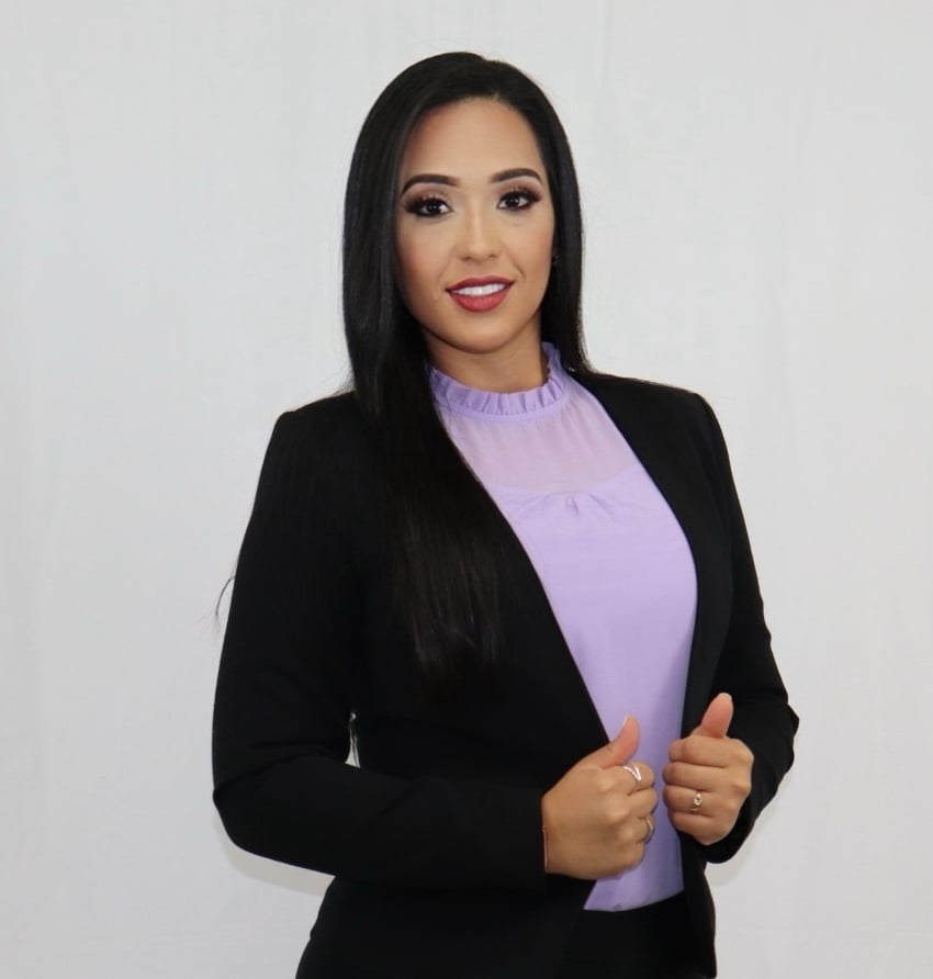 Tatiana Pinarete Fort Lauderdale, FL Real Estate Agent Headshot