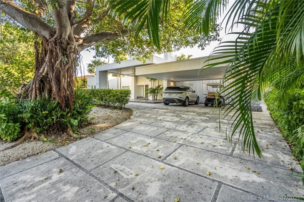 Key Biscayne Estate Closes at $8.25M