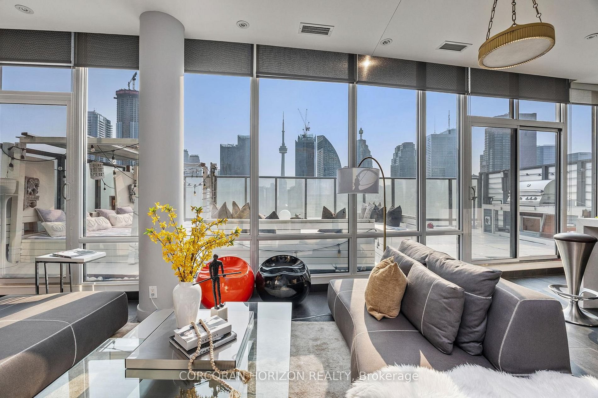 PENTHOUSE WITH THE PERFECT VIEWS