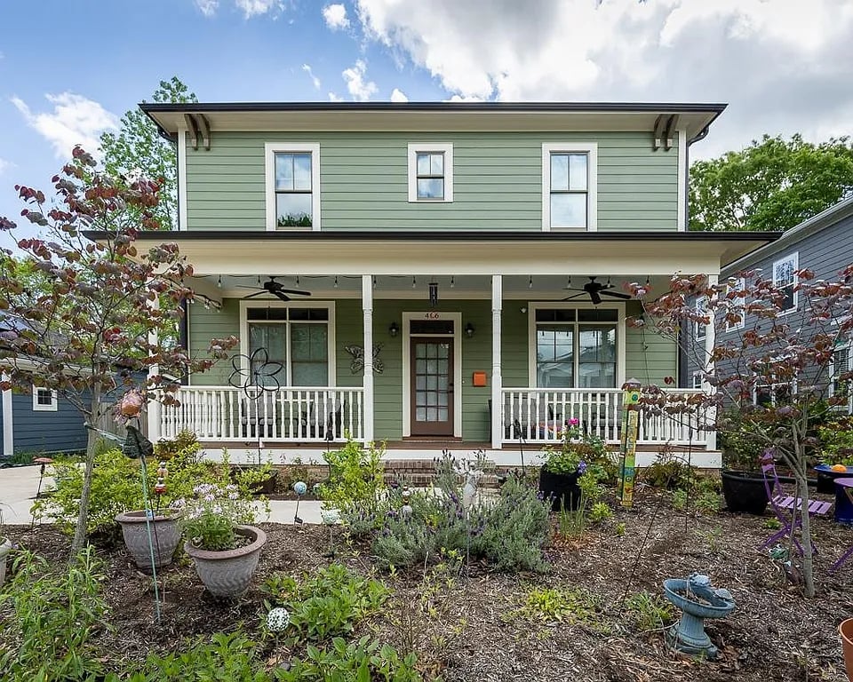406 Gray Ave