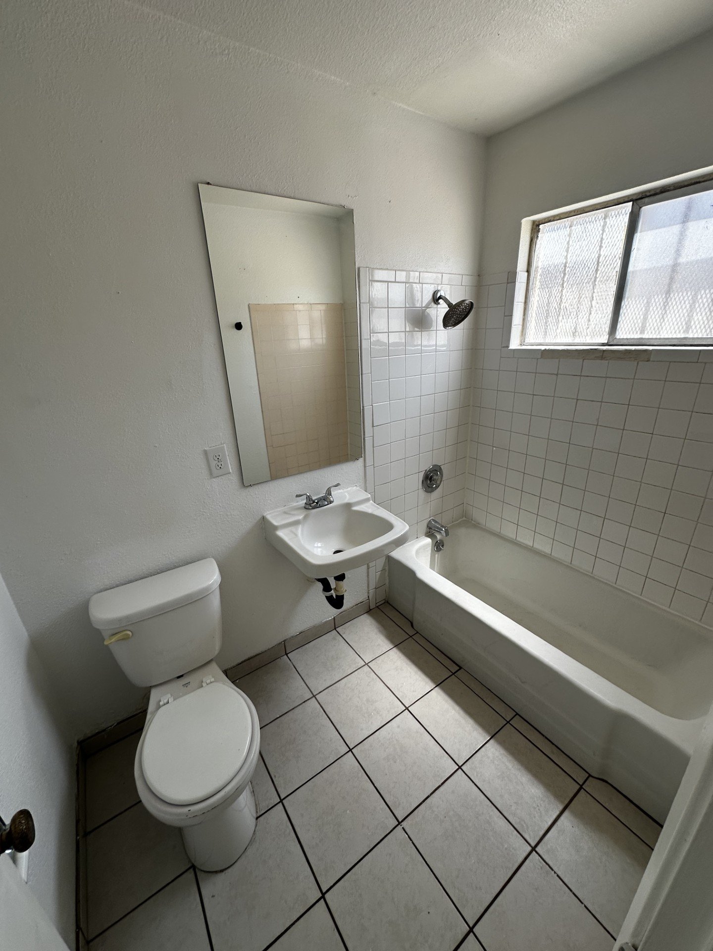 115 West New York Avenue #16, Las Vegas, NV 89102