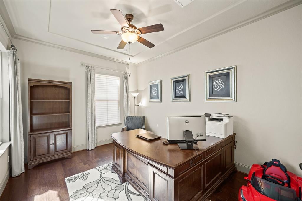 5747 Genoa Springs Ln