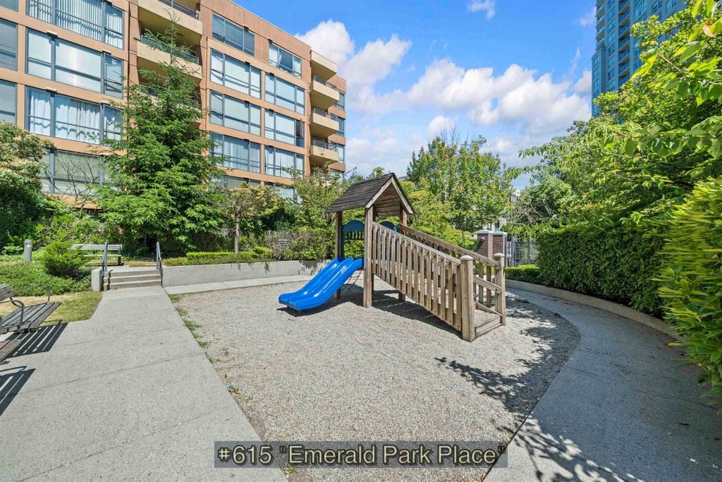 3588 Vanness Ave
