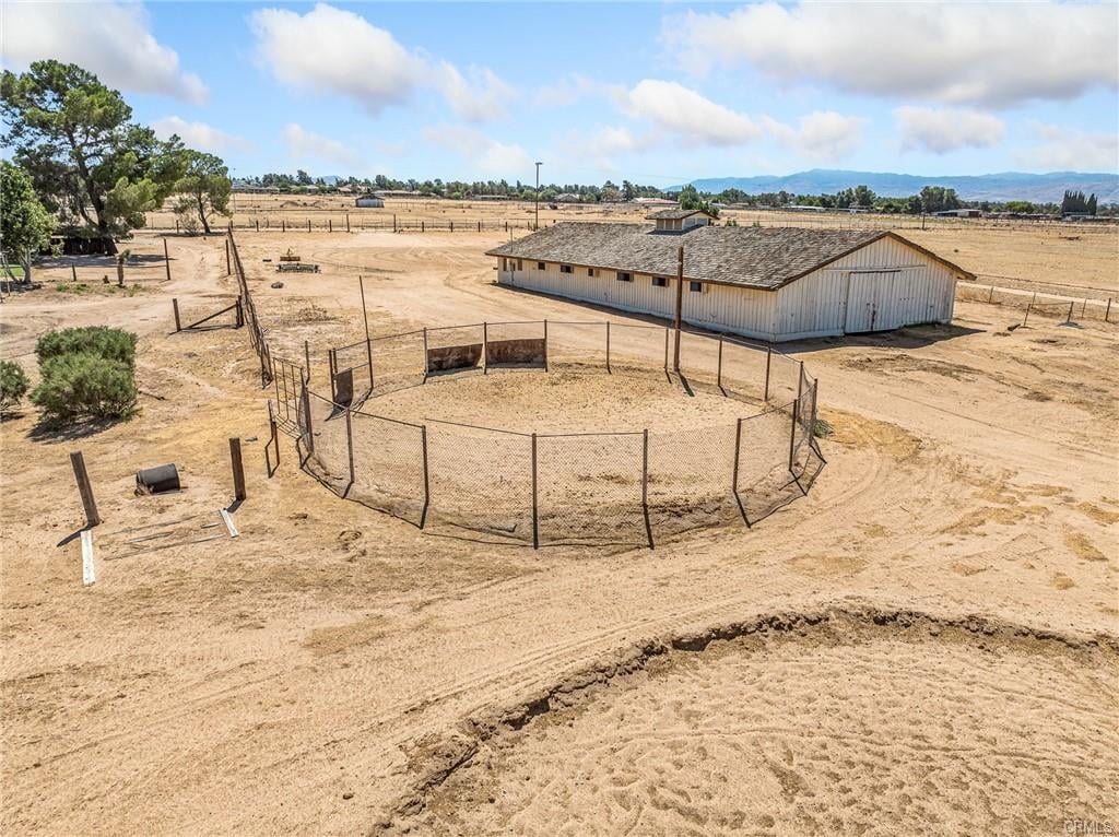 	 *** Amazing investment opportunity in the heart of Apple Valley***