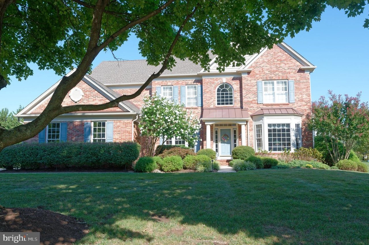 107 Applegate Dr