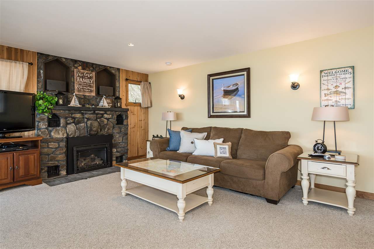 61 Harris Shore Rd