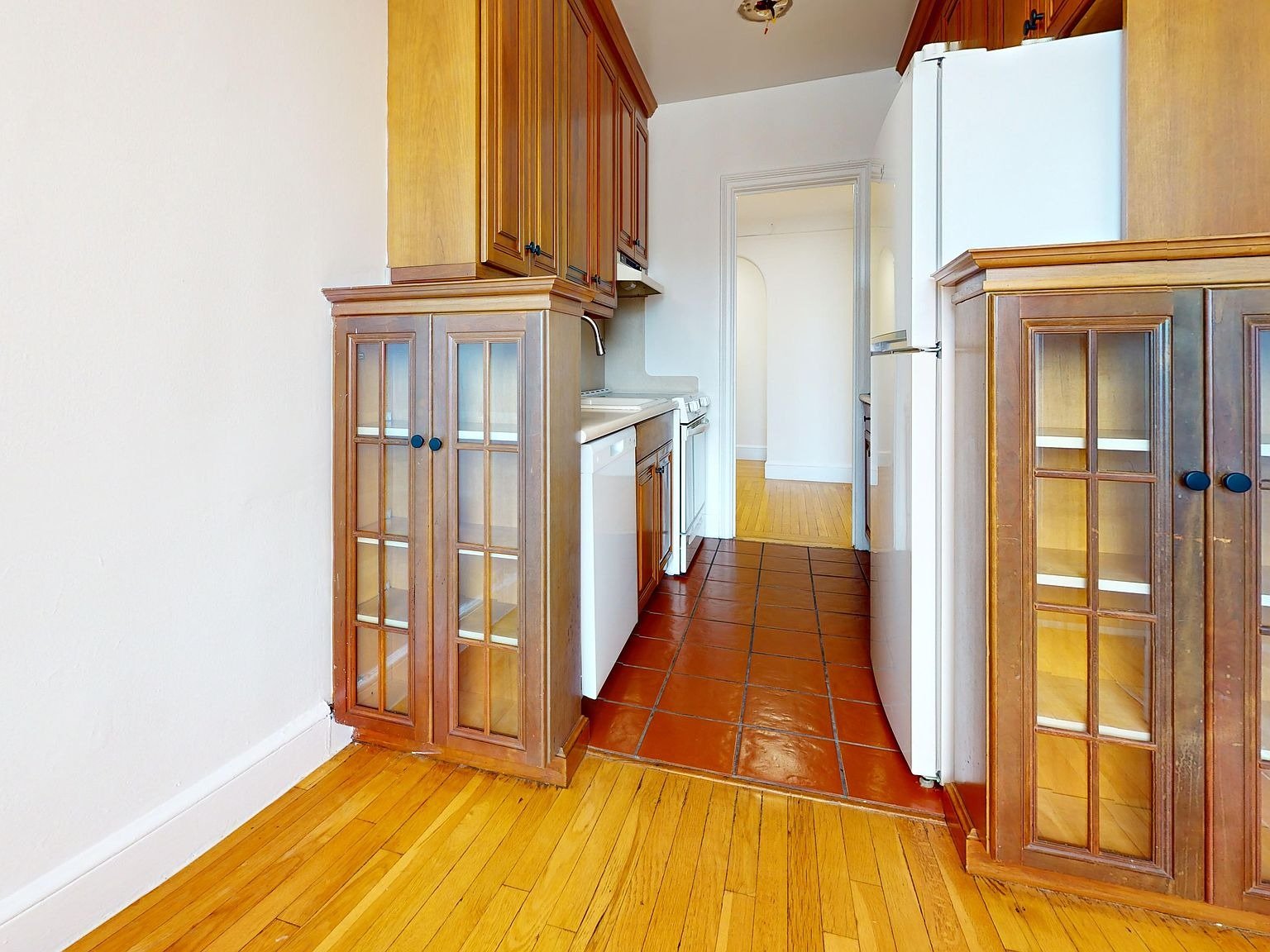 1 Christopher St #10E