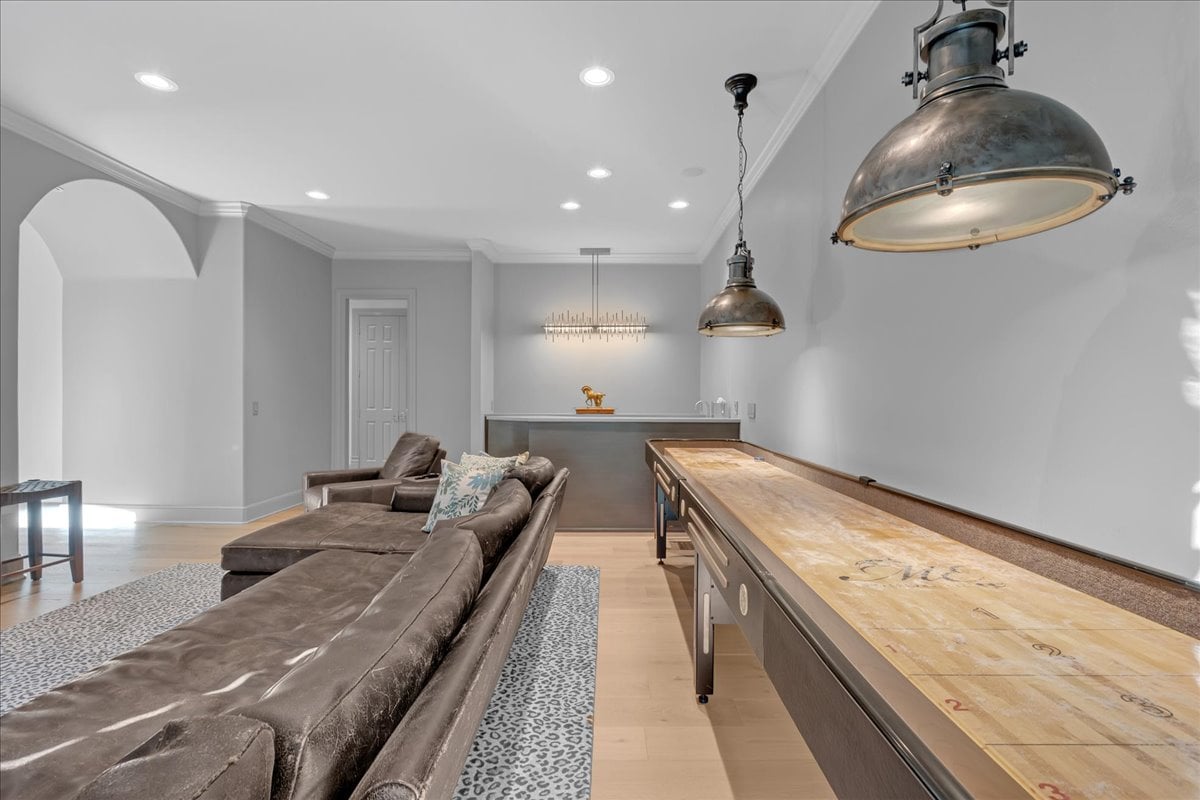 Luxury Living in Bixby, Oklahoma: A Premier Estate in Devonshire at Graystone Represented by Philip Shain of The Agency Tulsa - Wyatt Poindexter - The Agency