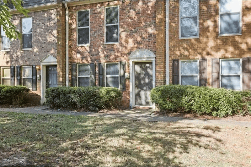105 River Dr N Unit B