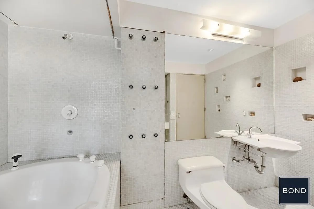 311 Greenwich St, #10A
