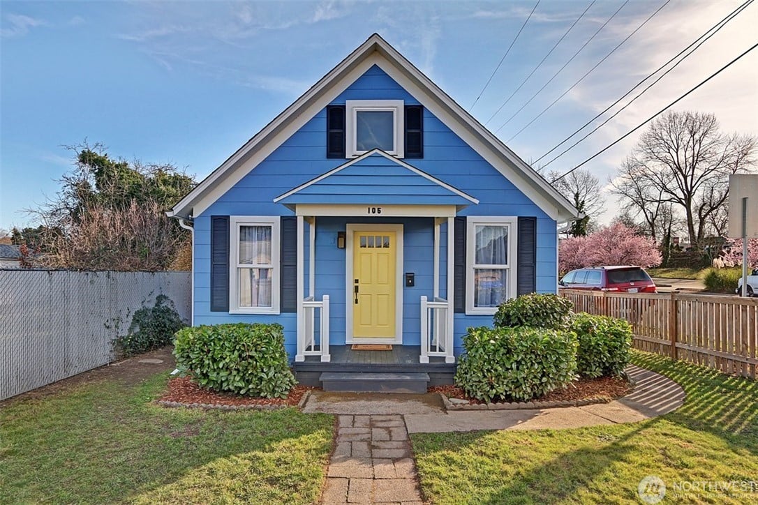 105 S Tobin Street