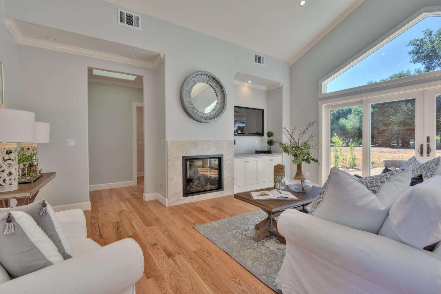 15211 Becky Ln
