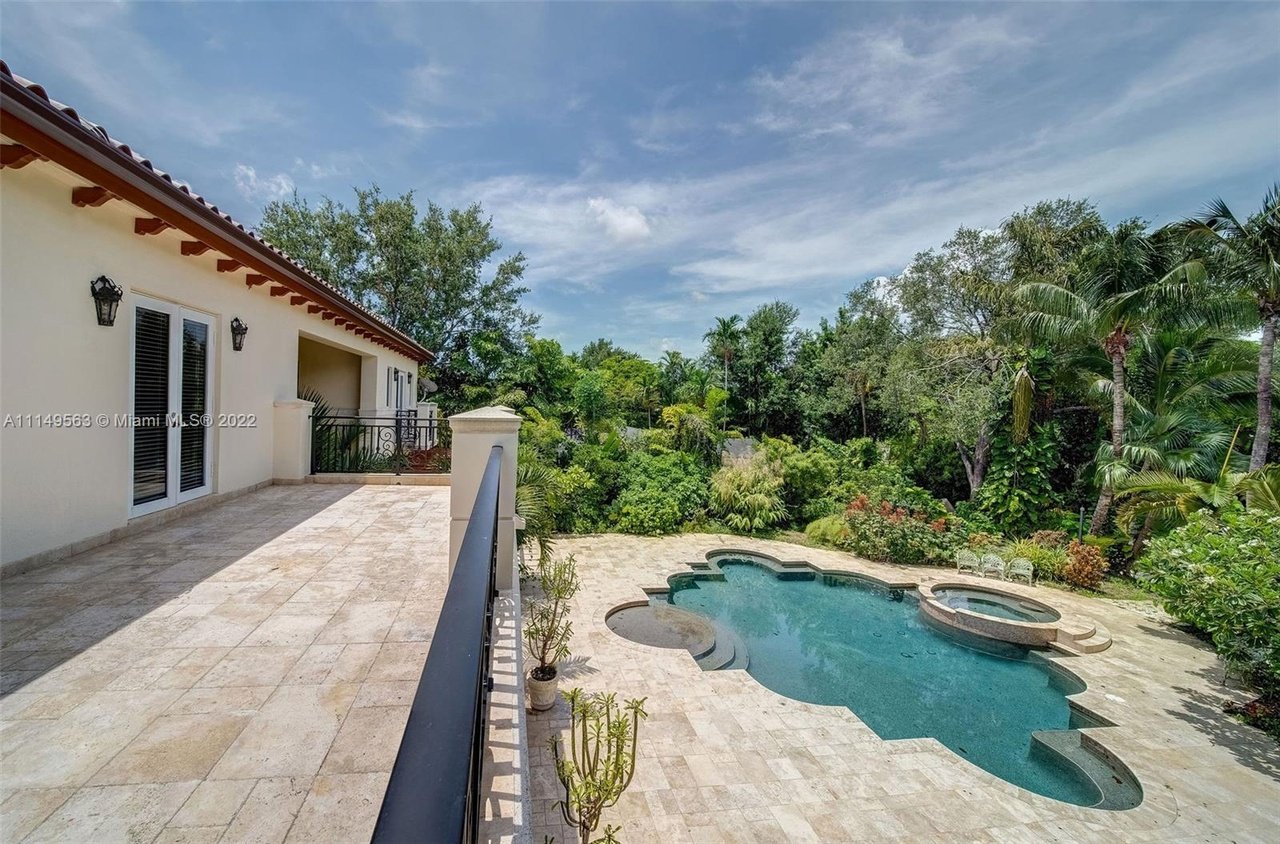 6400 SW 72nd Ct