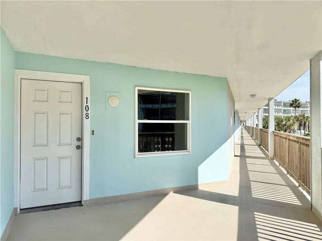 5973 State Hwy 361 Apt 108