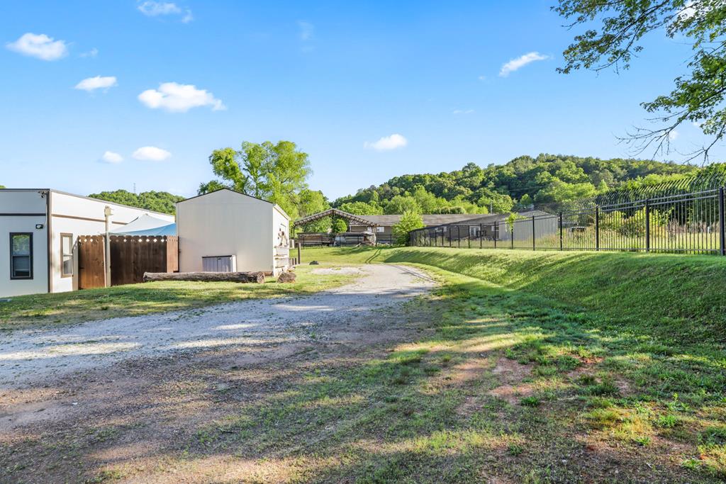 310 Terrell Rd