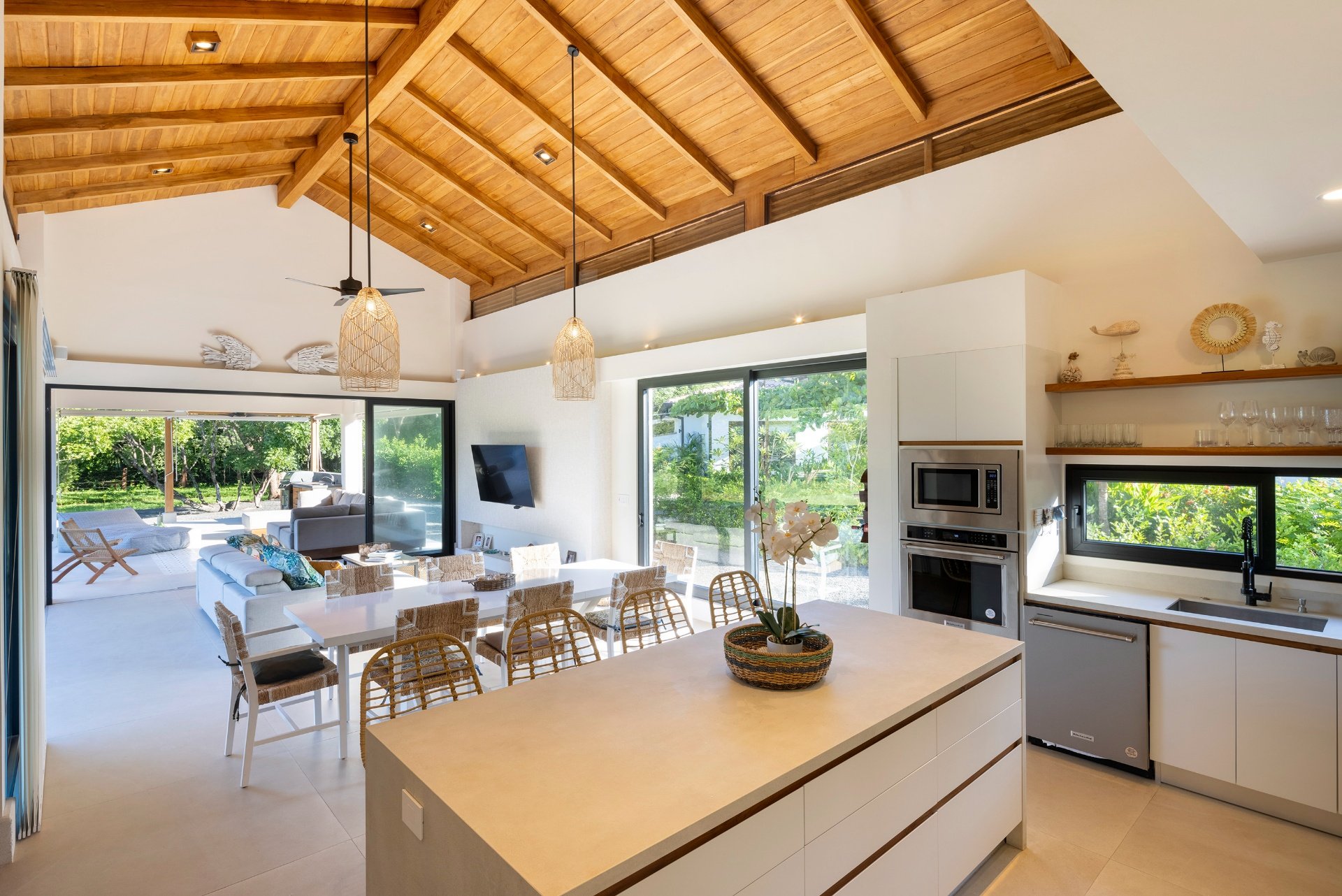 Casa Roacamar:  A Modern Coastal Sanctuary Steps from Playa Bonita