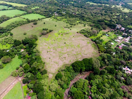 Sardinal Farm, Serene Oasis by the Sardinal River: Prime Real Estate in Guanacaste