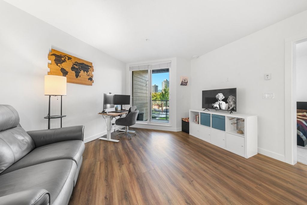 108 E 8th St, #214