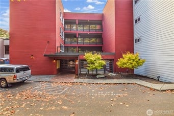 145 105th Avenue SE #31