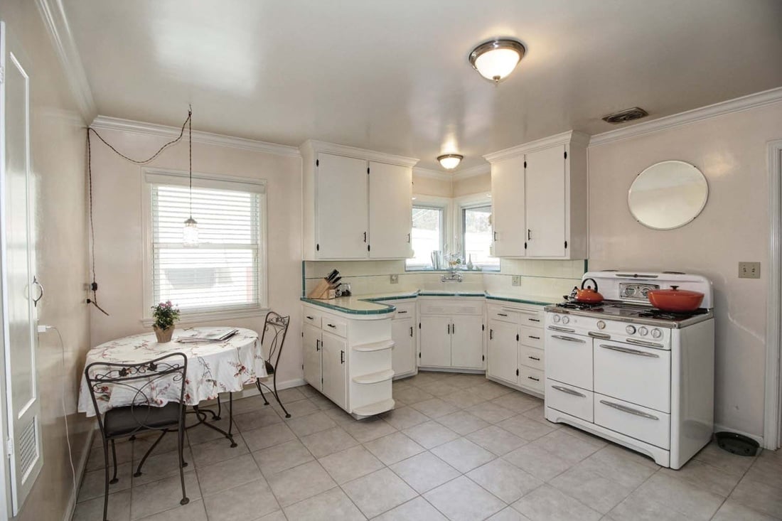 Just Listed! Beautiful East Sacramento Charmer in Great Location!