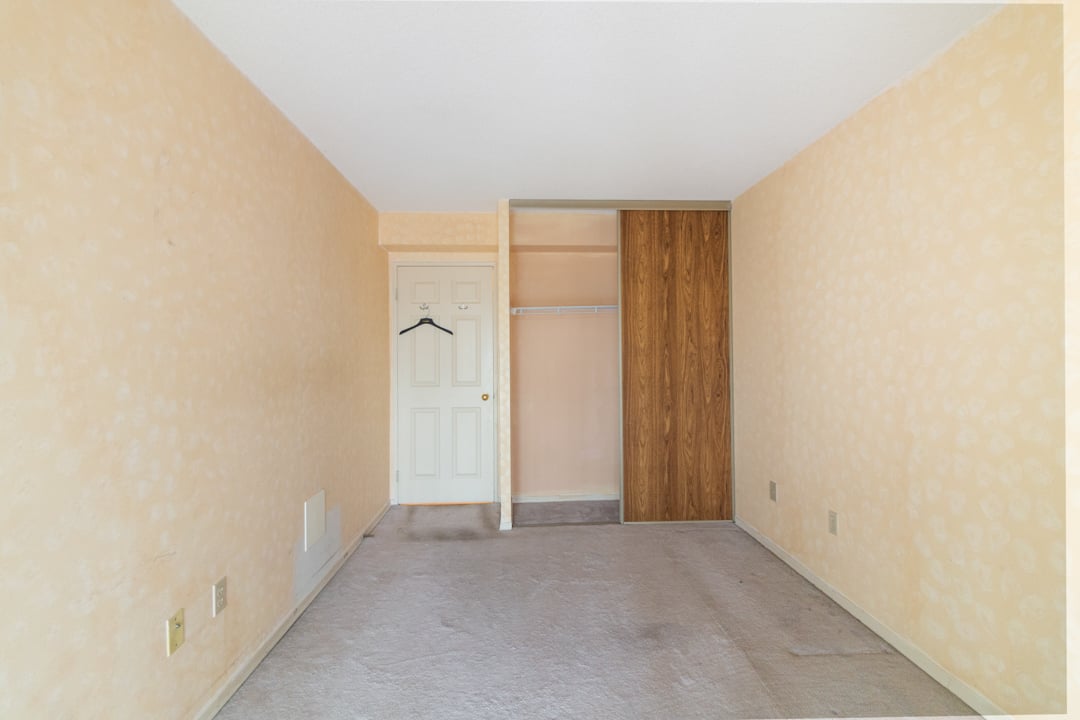 40 Harding Blvd #604