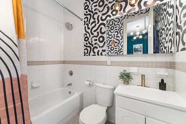 784 Madison Street #4B