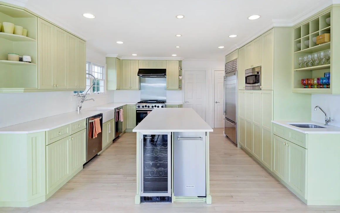 97 Dune Rd