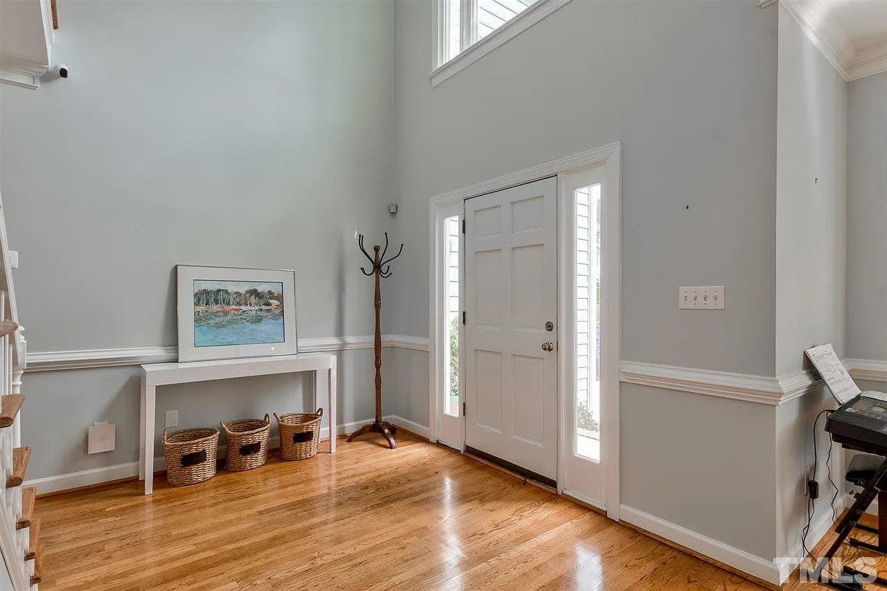 3008 Walton Heath Ct