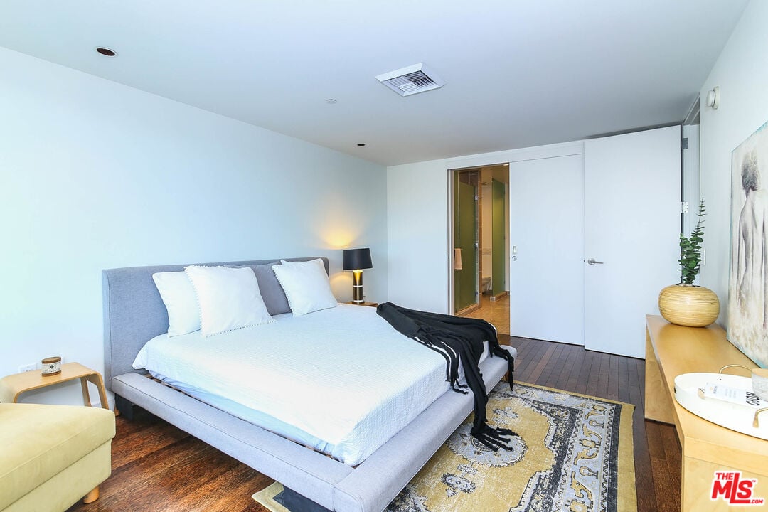 6250 Hollywood Blvd, #11N