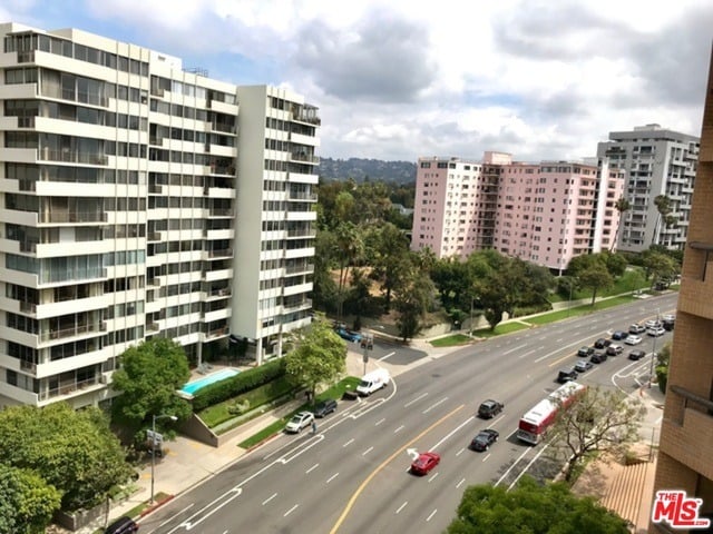 10450 Wilshire #12E