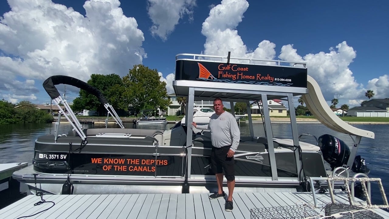 Waterfront living needs a boating agent