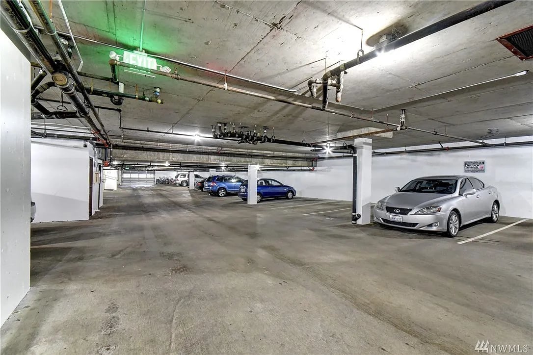 707 N 130th St APT B204