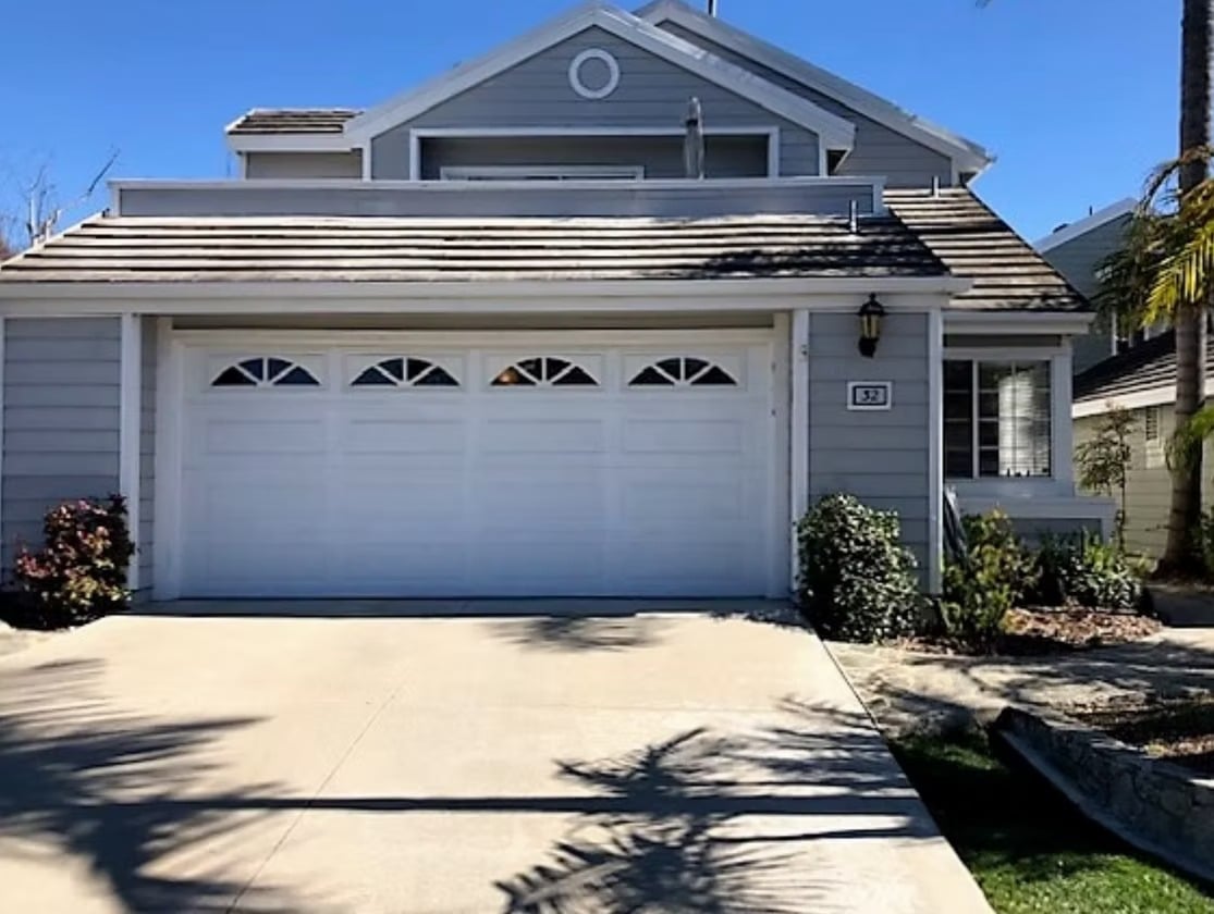 32 Byron Close