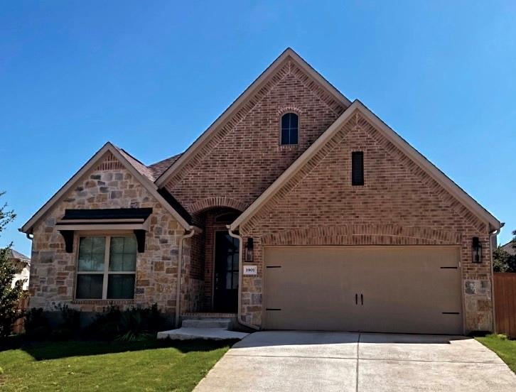 1901 Lakeside Ranch Road