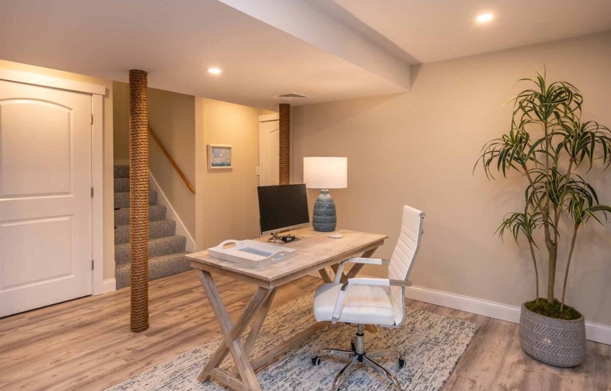 Tranquil and Centrally Located West Tisbury Home