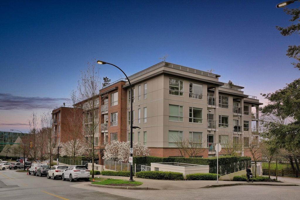 1621 Hamilton Ave, #407