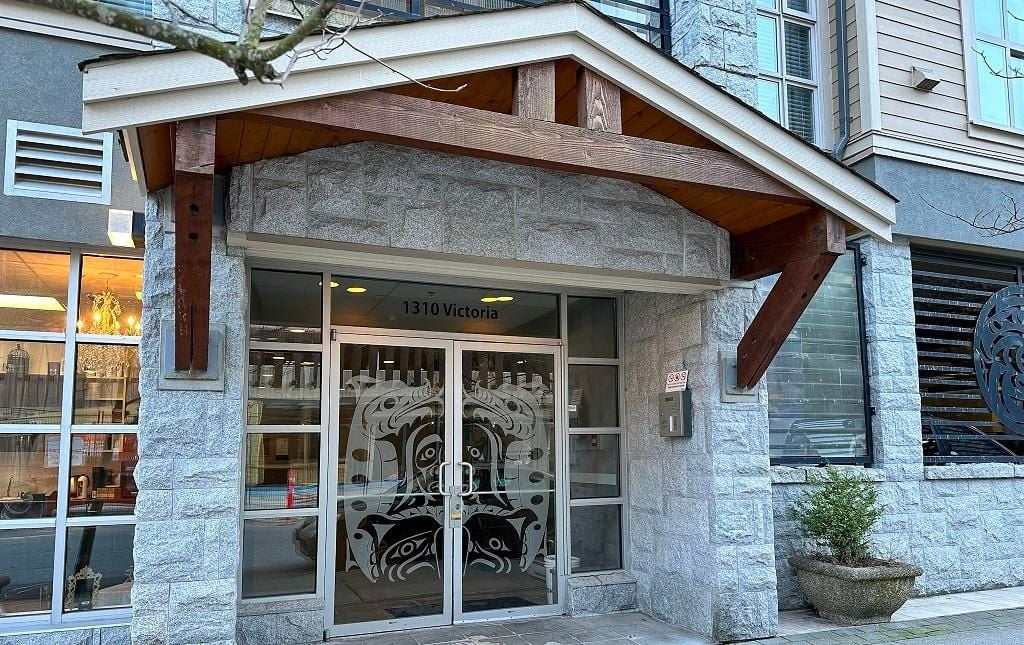 1310 Victoria St, #401